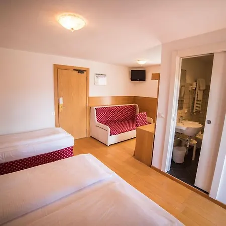 Hotel Due Spade Folgaria Exterior photo
